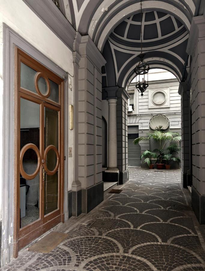 Elegant Apartment At Chiaia By Wonderful Italy Napoli Eksteriør bilde